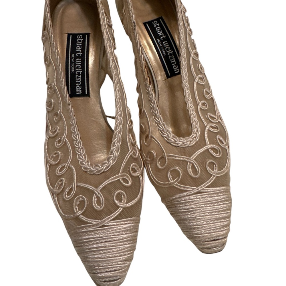Vintage Stuart Weitzman Women's Cream and Tan Courts